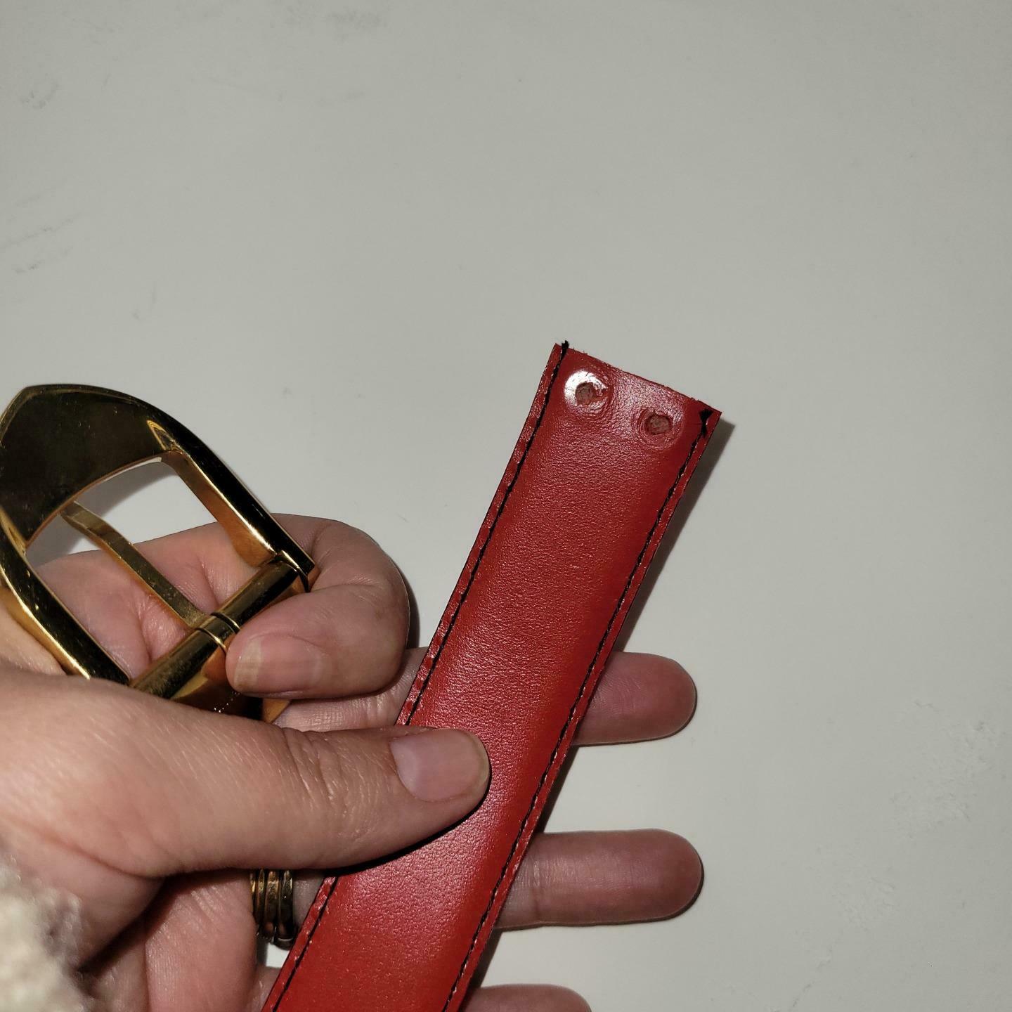 LOUIS VUITTON: Red, "Epi" Leather & Gold Logo Buckle Belt - fits 27" to 31" (nm)