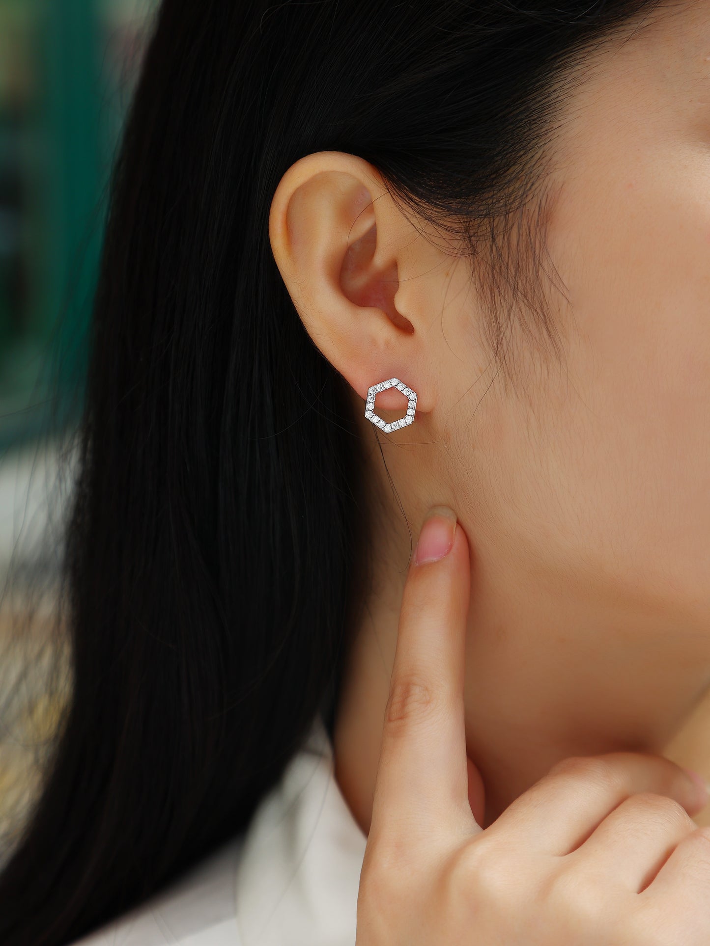 Empowering The Future - Fashionable, Trendy And Affordable Jewelry With Moissanite S925 Sterling Silver And Platinum-plated Stud Earrings