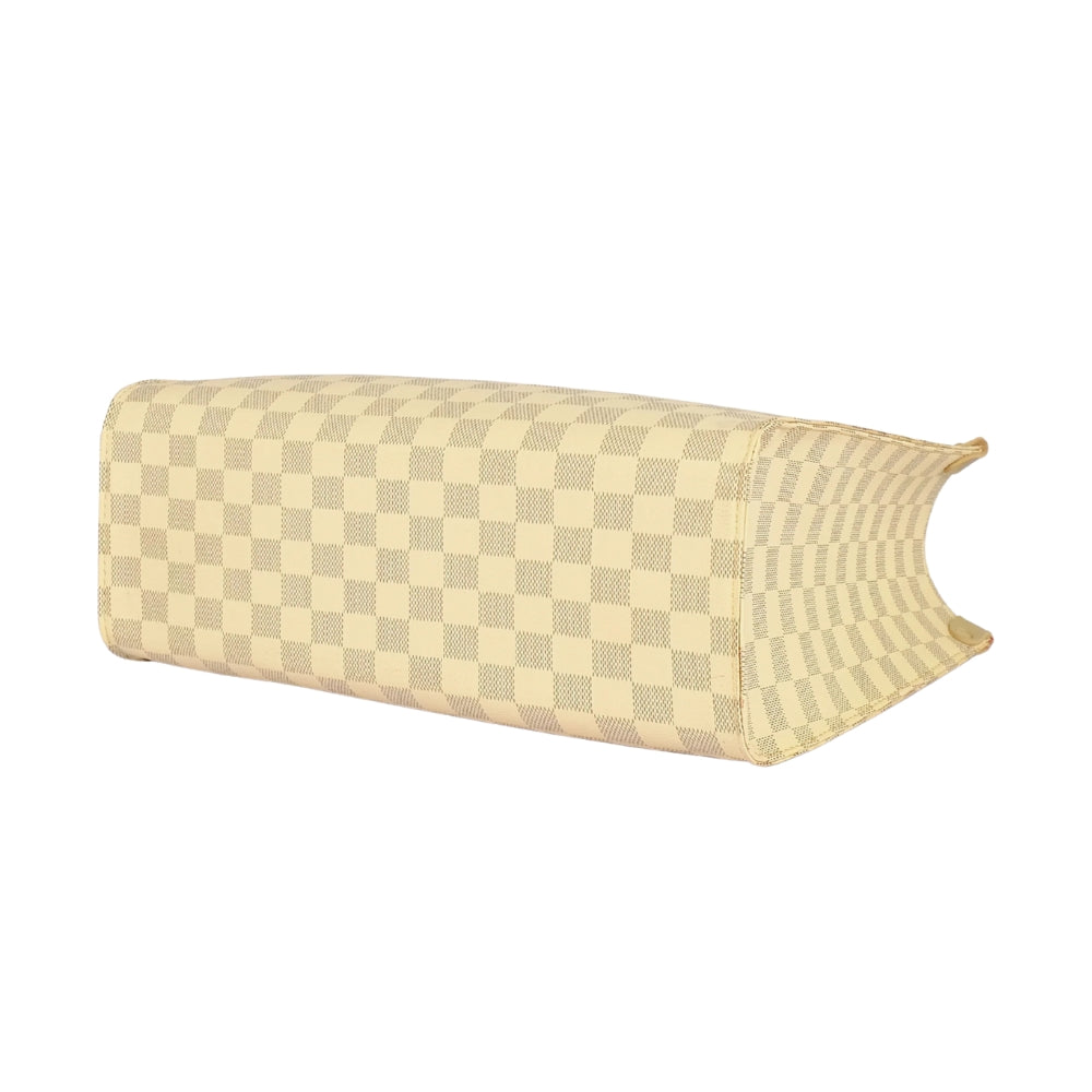 Off-white checkered everywear handbag