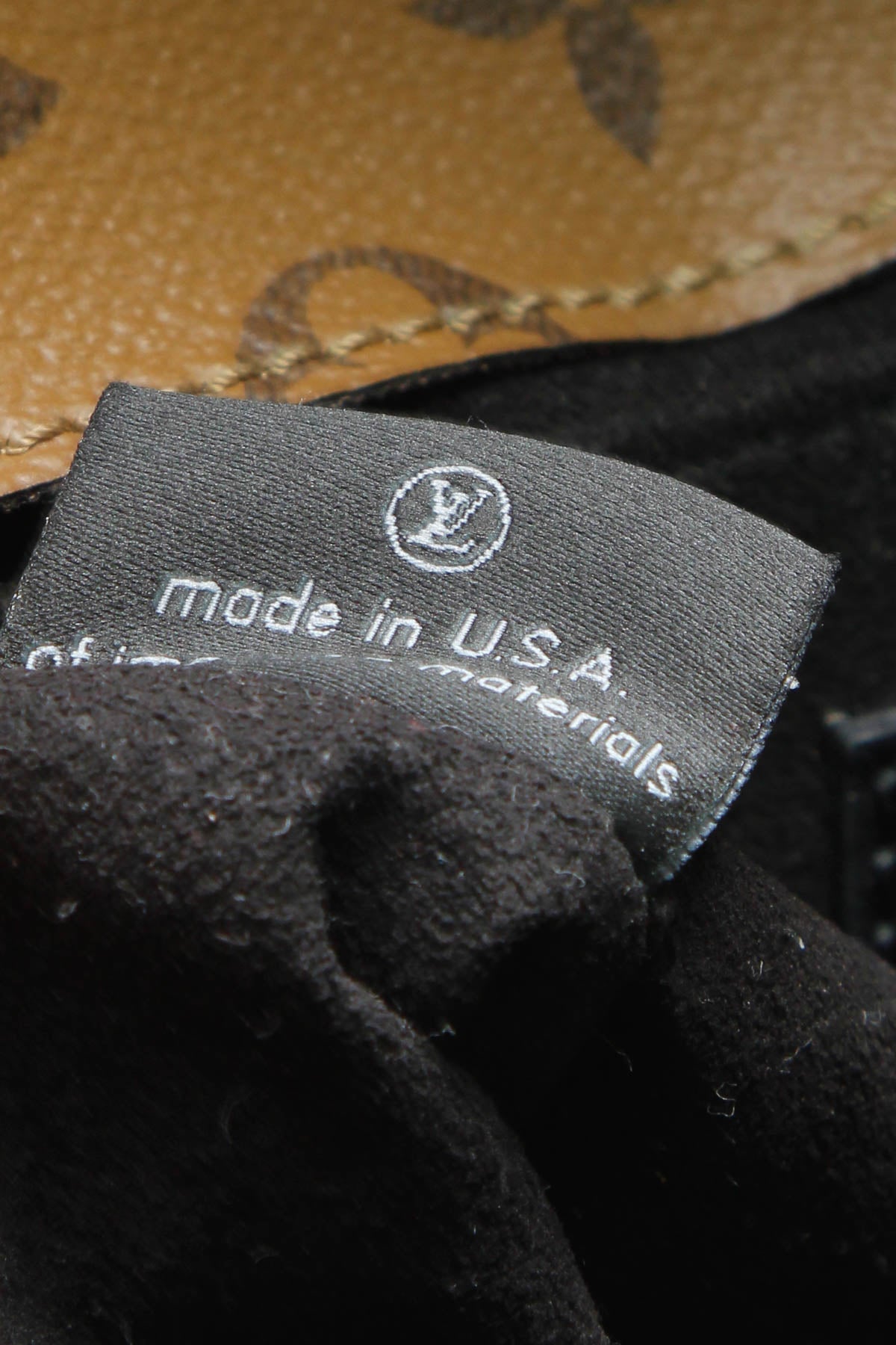 Pochette Metis Bag - Reverse Monogram