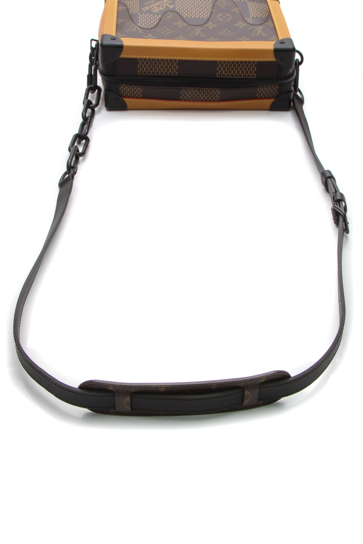 x NIGO LV2 Soft Trunk Bag - Giant Damier Ebene