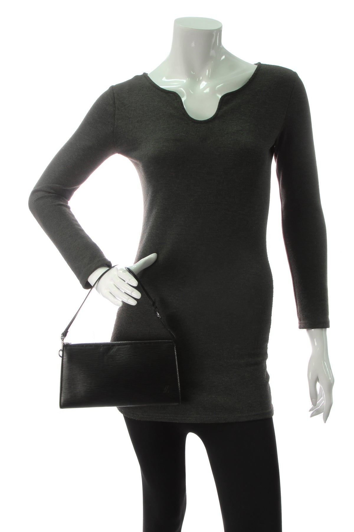 Epi Pochette Accessoires 24 Bag - Black