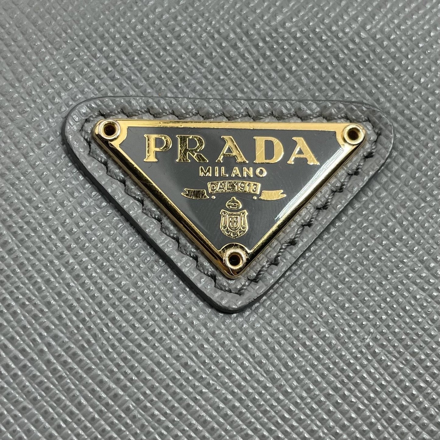 PRADA Saffiano Re-Edition 2005 Shoulder Bag Marmo