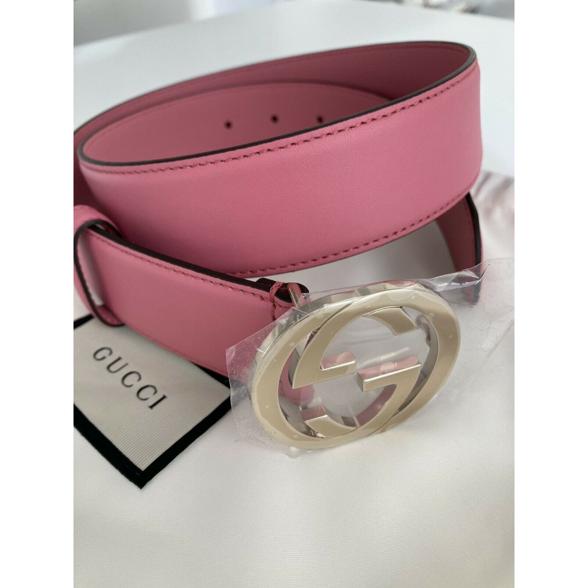 Gucci Interlocking G Buckle Pink Magenta Leather Belt 546386 90/36