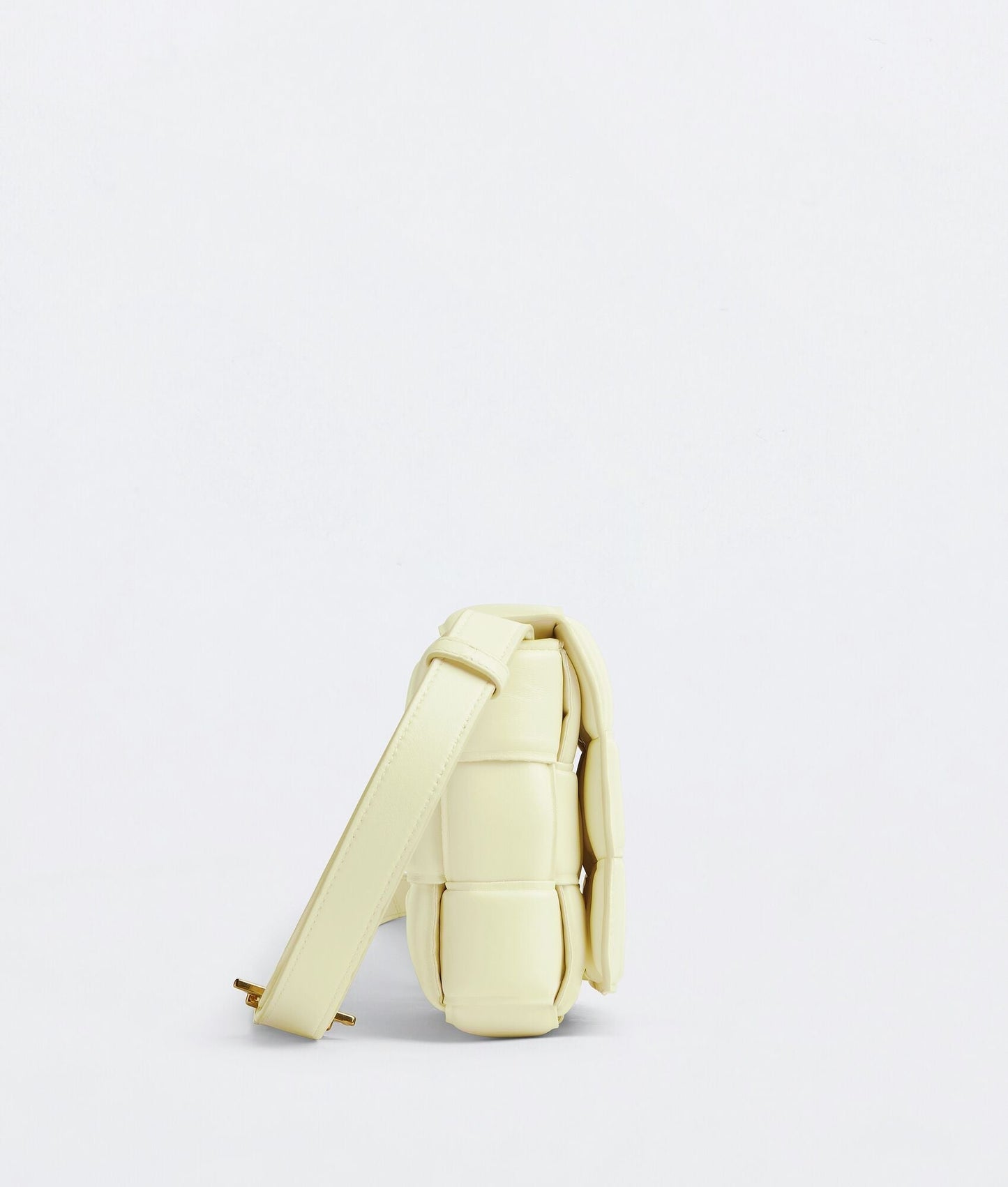 Padded Cassette bag Women