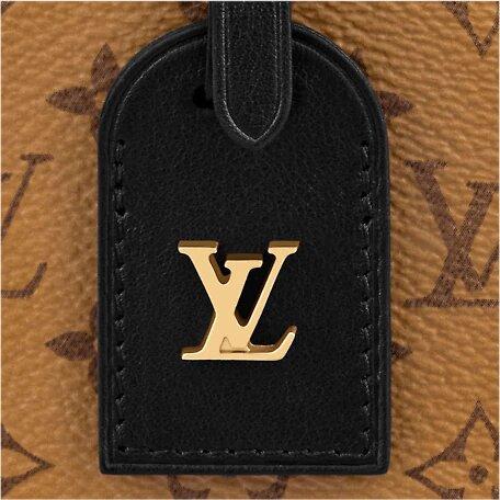 Louis Vuitton BOITE CHAPEAU NECKLACE
